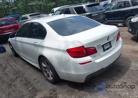 2013 BMW 528I xDrive z USA, uszkodzony, nr VIN WBAXH5C58DD112777